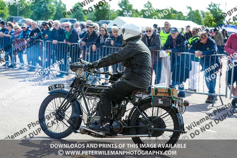 Vintage motorcycle club;eventdigitalimages;no limits trackdays;peter wileman photography;vintage motocycles;vmcc banbury run photographs